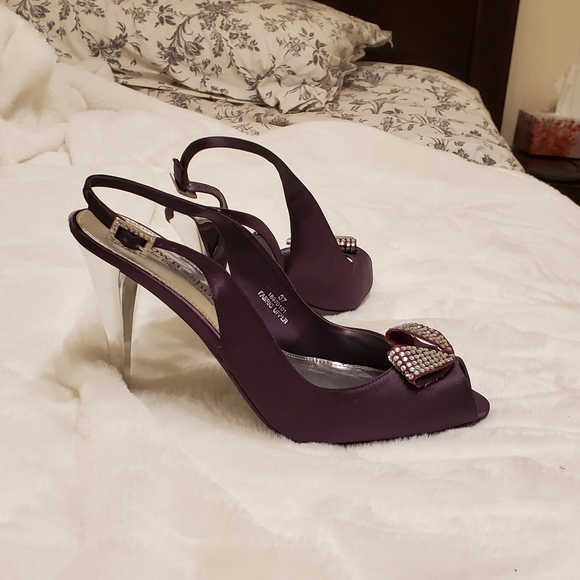 Town and shoes sandals - Picture 8 of 8